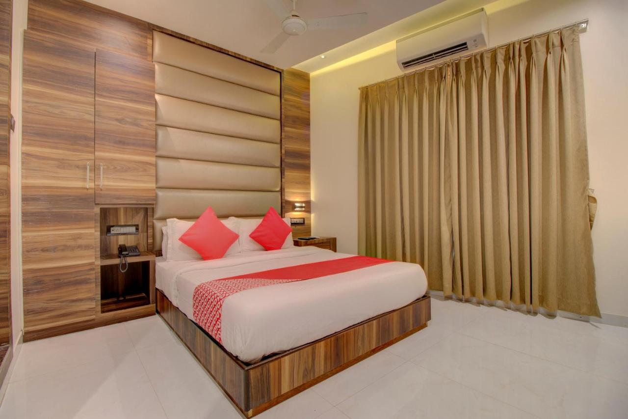 Oyo 76180 Hotel Meriton Mumbai Ngoại thất bức ảnh
